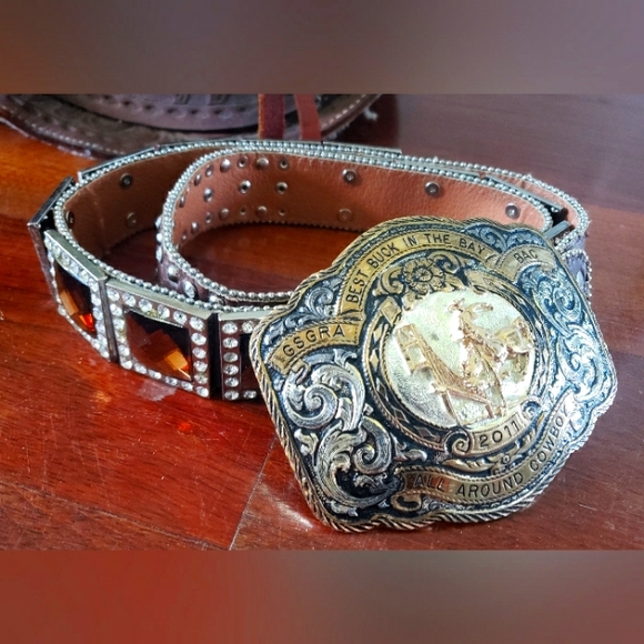 Atlas Belt w/ Crumrine Belt Buckle - Picture 1 of 11
